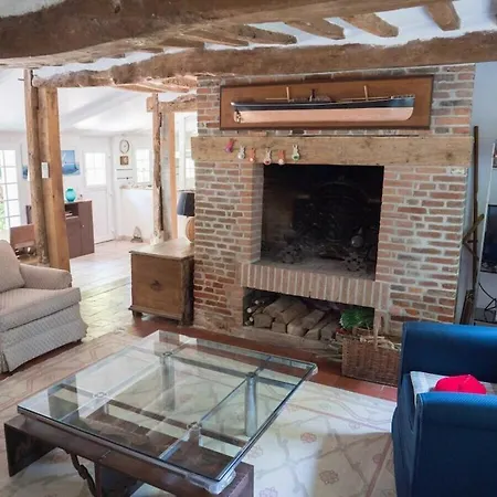 With 1 Bedroom Hébergement de vacances Varengeville-sur-Mer